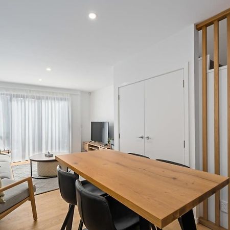 Alps And Lake Retreat Wanaka Albert Town Luaran gambar