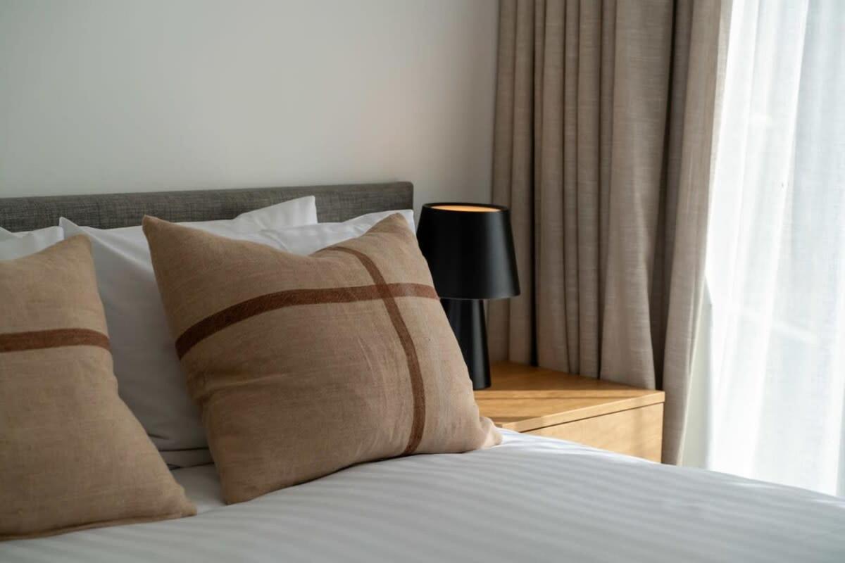 Alps And Lake Retreat Wanaka Albert Town Luaran gambar